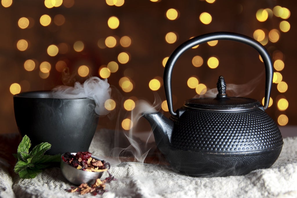 Cast Iron Teapots – Canmore Tea Company